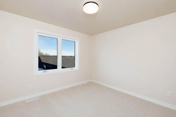 $492,860 | 10311 Burgundy Drive, Horace, ND 58047