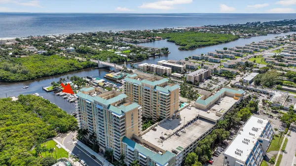 $6,900 | 700 East Boynton Beach Boulevard, Unit PH 2, Boynton Beach, FL 33435