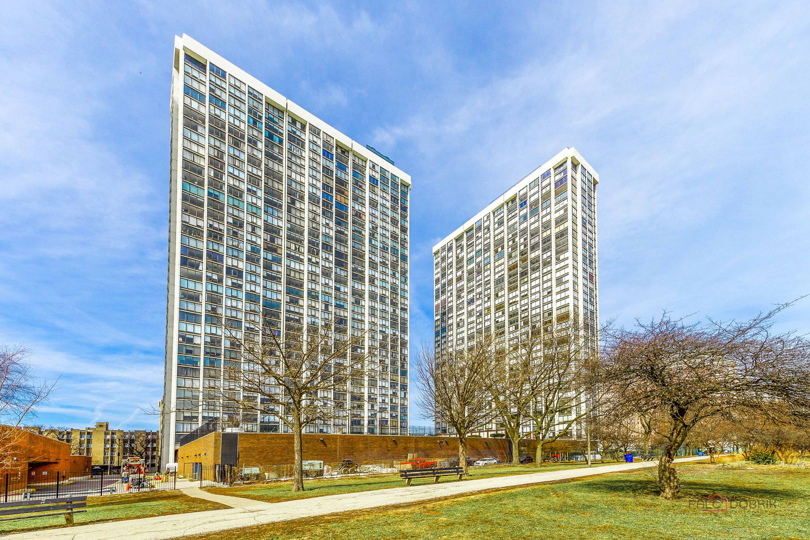5445 North Sheridan Road, Unit 3805 Chicago, IL 60640 - Photo 2 of 27