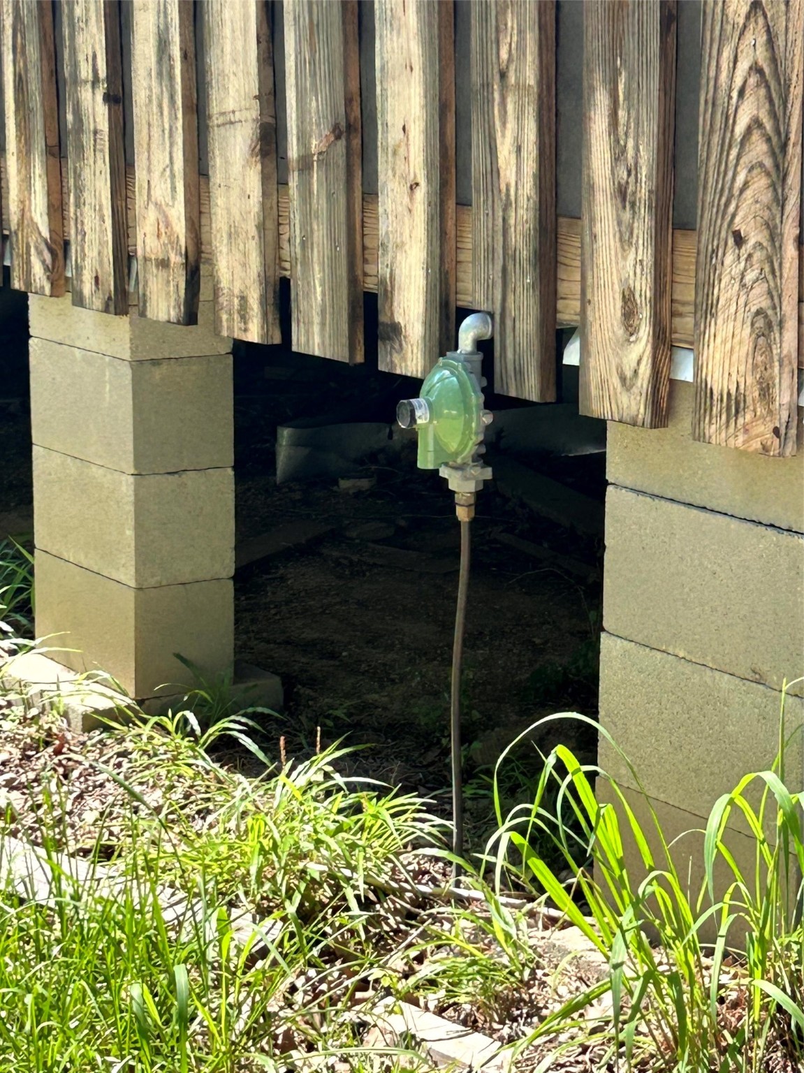 877 County Road 6474 Dayton, TX 77535 - Photo 26 of 27 a front view of a house