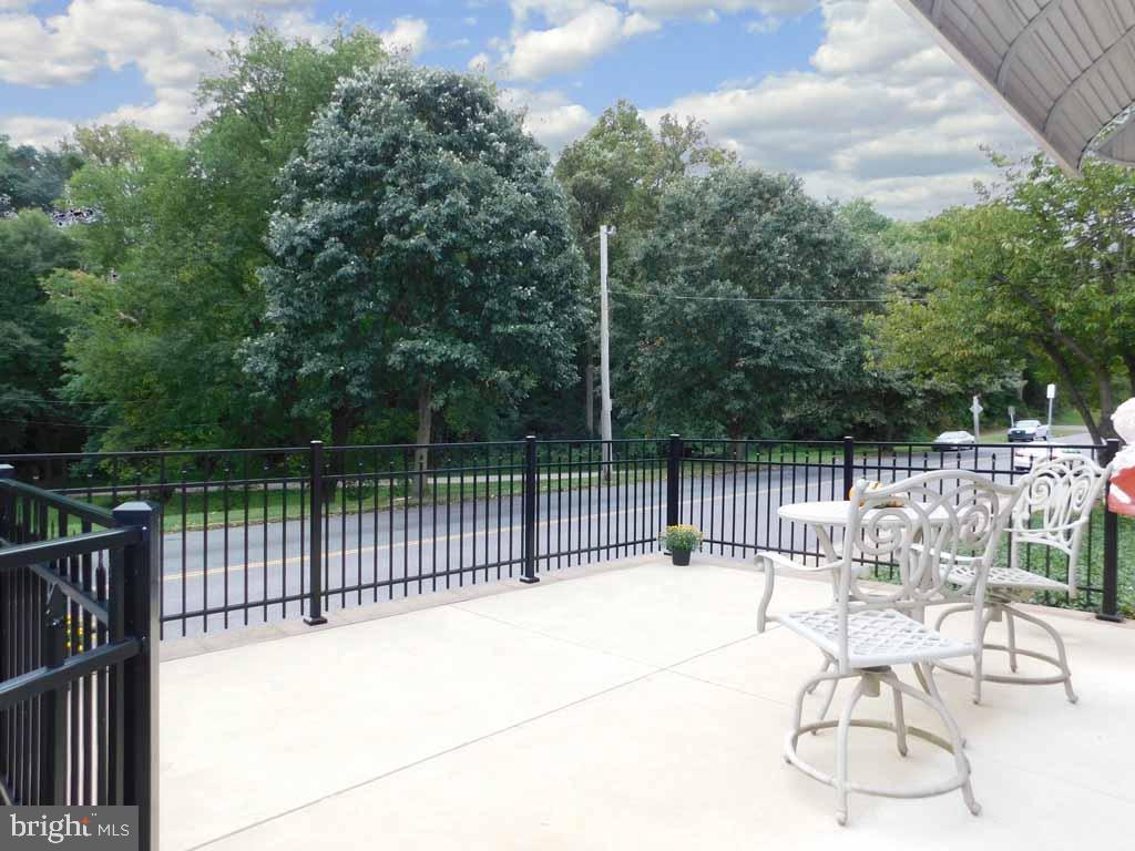 8800 Blue Grass Road Philadelphia, PA 19152 - Photo 2 of 35 Gallery Image 2