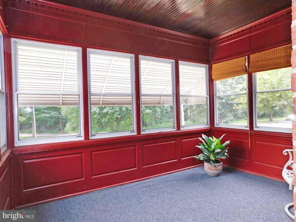 8800 Blue Grass Road Philadelphia, PA 19152 - Photo 3 of 35 Gallery Image 3