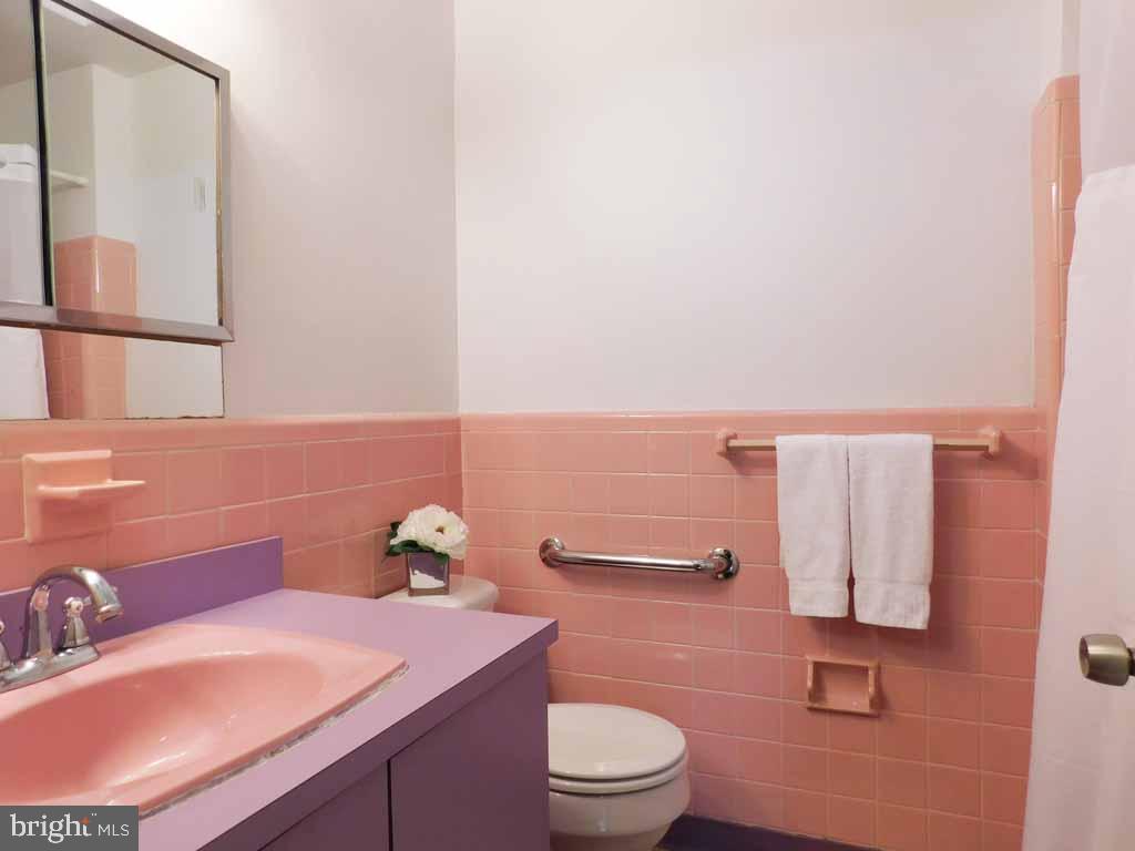 8800 Blue Grass Road Philadelphia, PA 19152 - Photo 23 of 35 Gallery Image 23