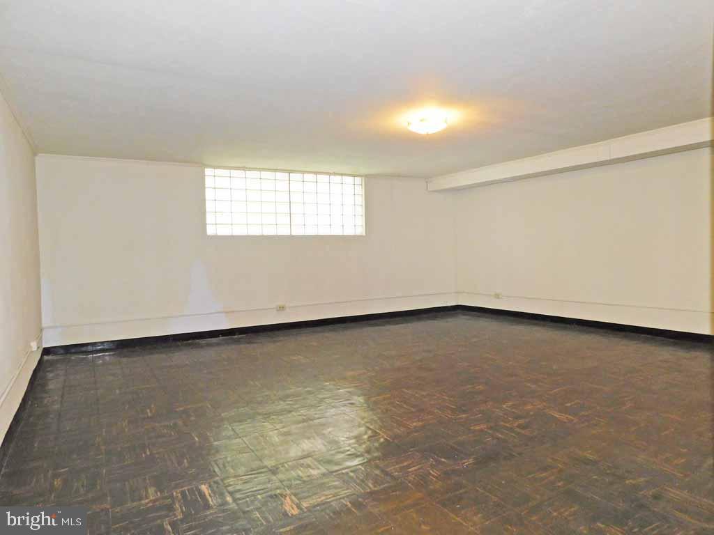 8800 Blue Grass Road Philadelphia, PA 19152 - Photo 26 of 35 Gallery Image 26