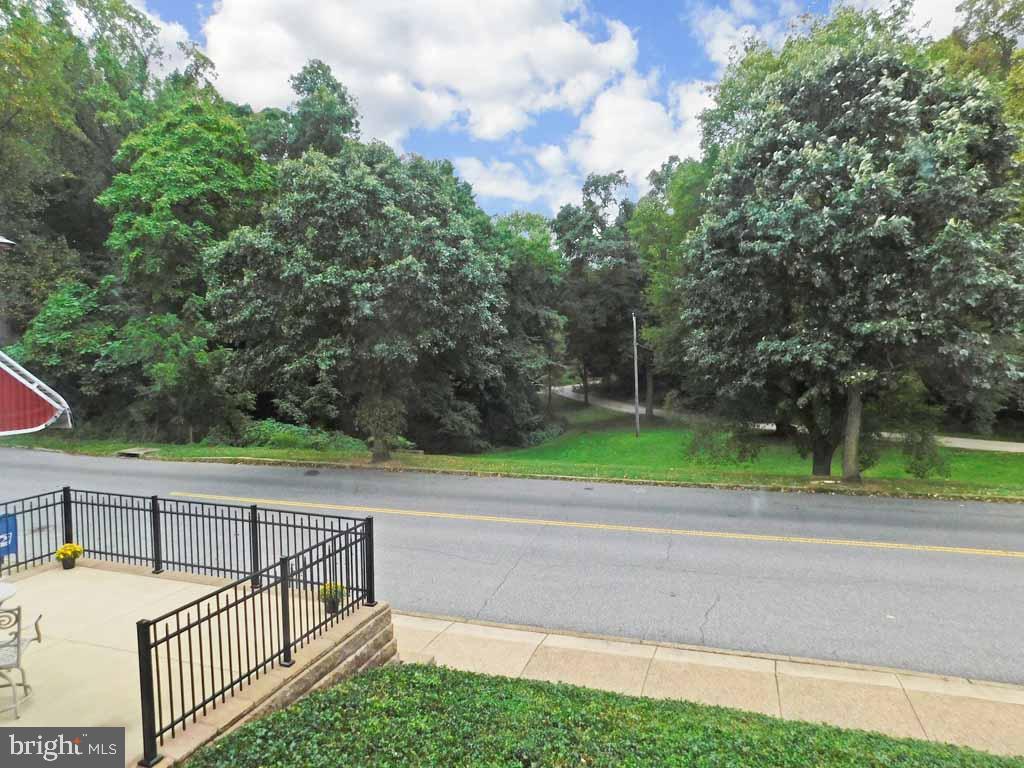 8800 Blue Grass Road Philadelphia, PA 19152 - Photo 34 of 35 Gallery Image 34