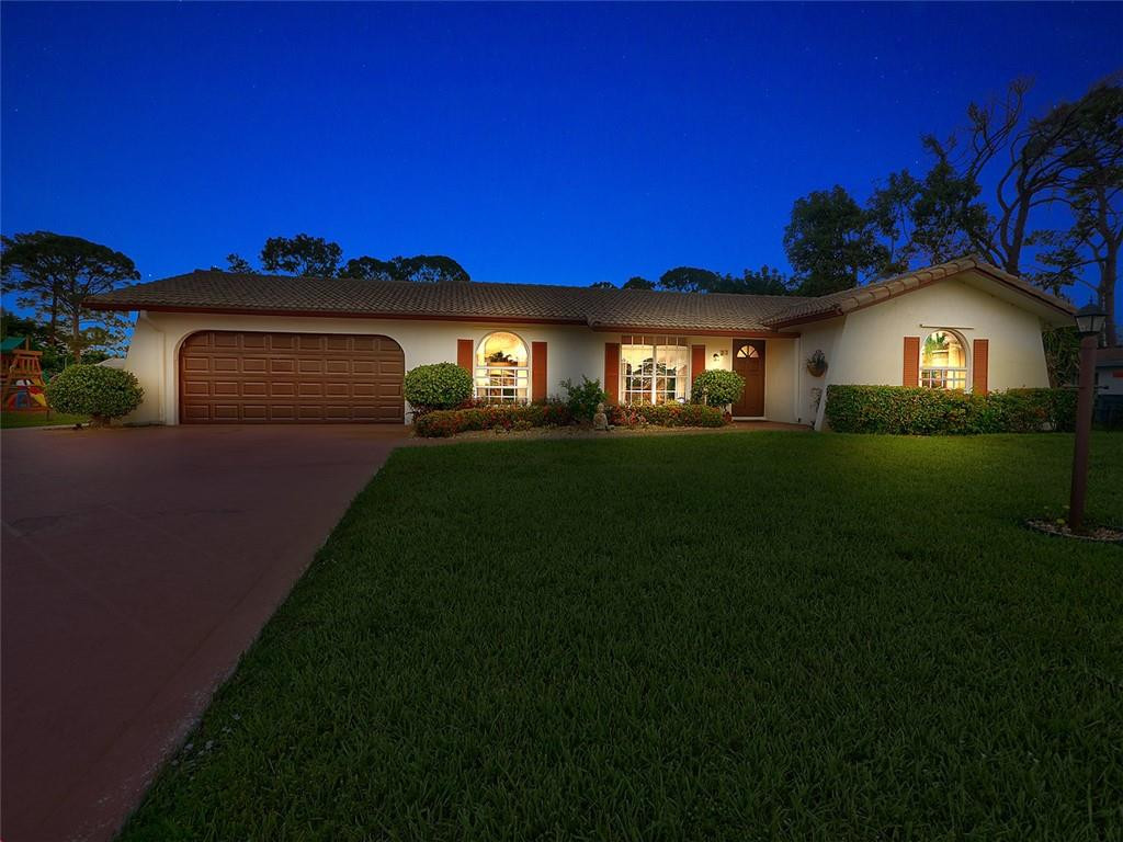 26 West Mango Road Lake Worth, FL 33467 - Photo 1 of 24 Photo 1