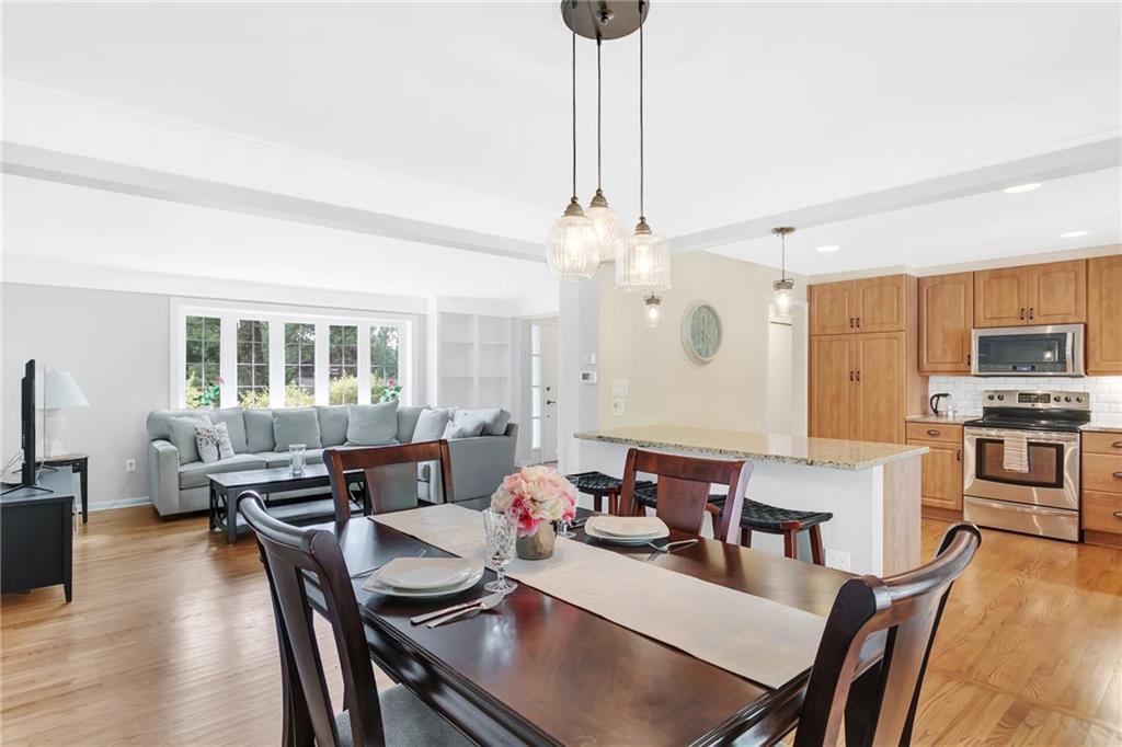 69 Holland Road Pittsburgh, PA 15235 - Photo 10 of 25 Great view of open concept!