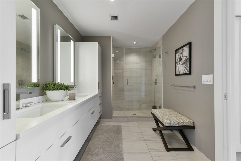 40 Traveler Street, Unit 710 Boston, MA 02118 - Photo 16 of 27