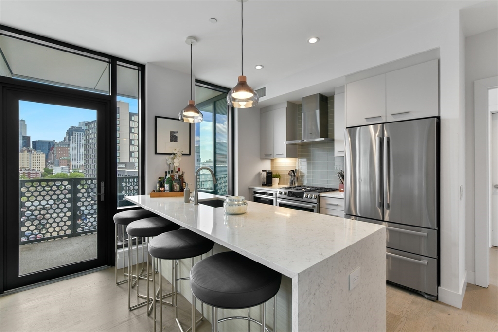 40 Traveler Street, Unit 710 Boston, MA 02118 - Photo 6 of 27