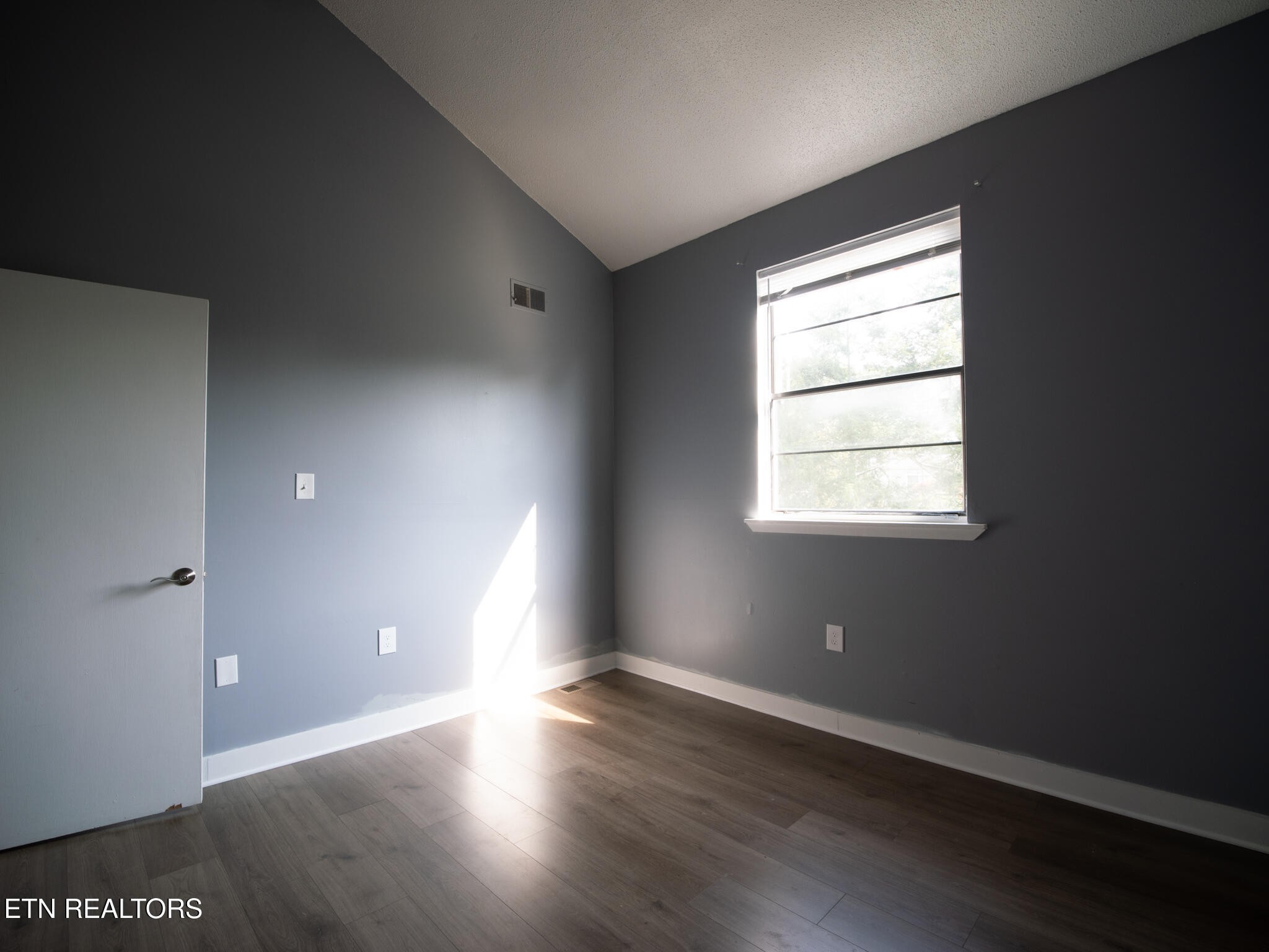 560 Lost Tree Lane Knoxville, TN 37934 - Photo 23 of 40