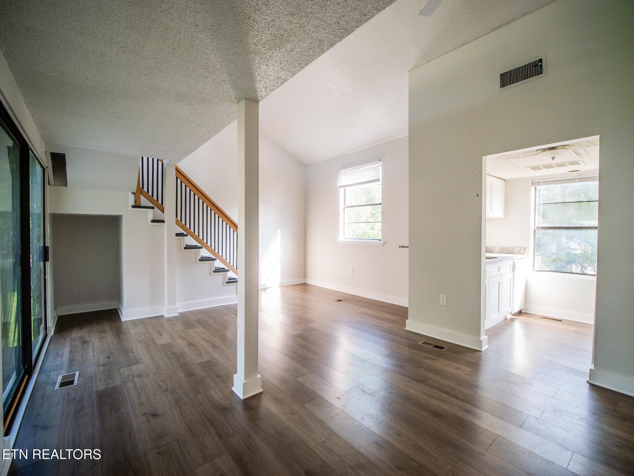 560 Lost Tree Lane Knoxville, TN 37934 - Photo 9 of 40