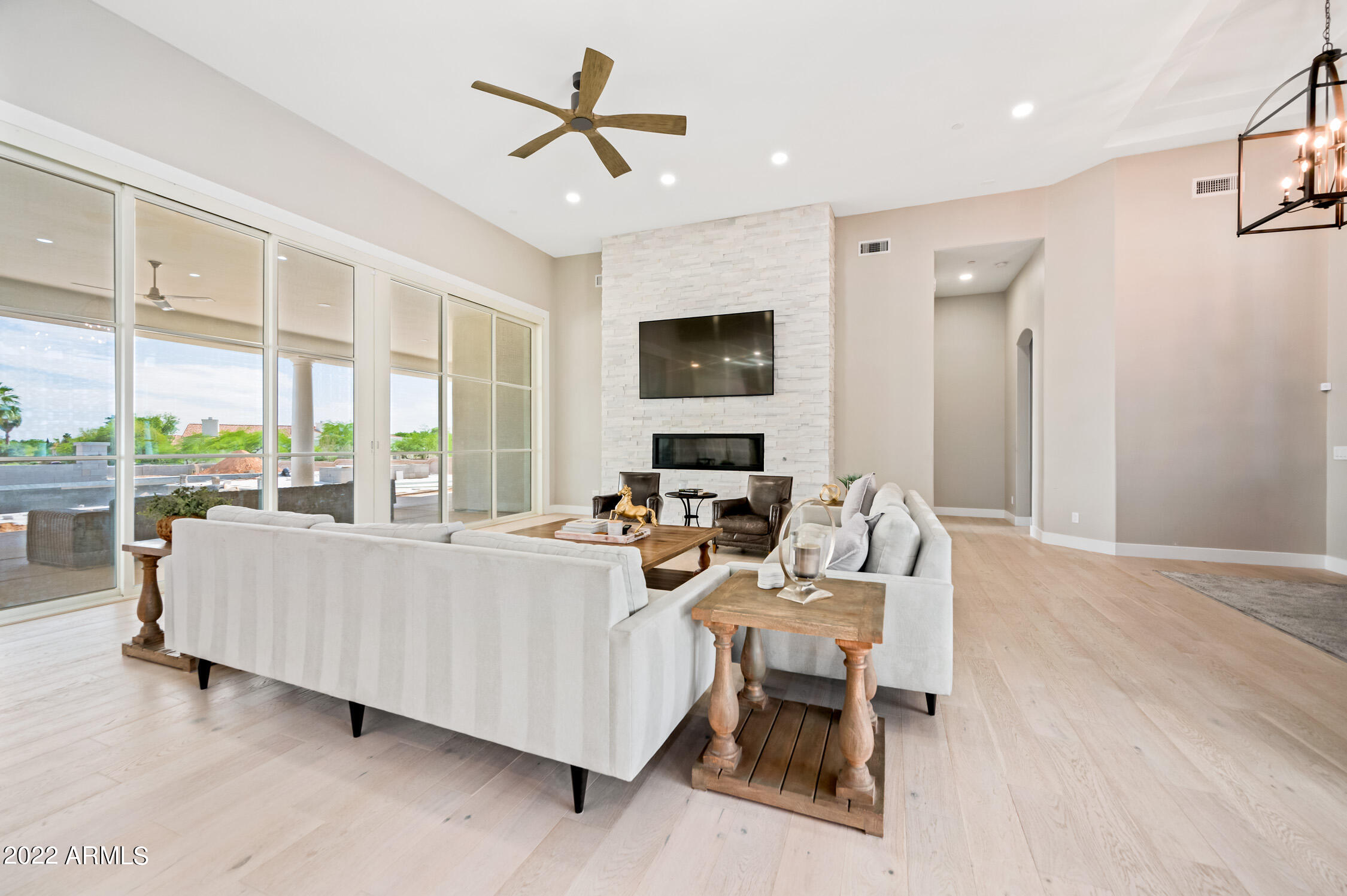 10651 East Cactus Road Scottsdale, AZ 85259 - Photo 19 of 59 ocupix-10651ecr-6
