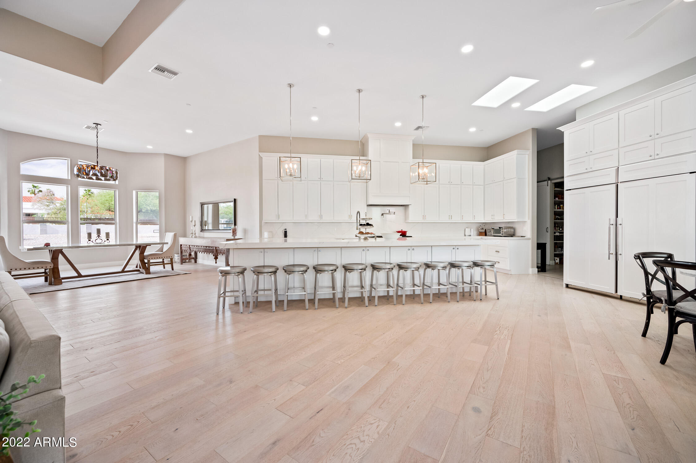 10651 East Cactus Road Scottsdale, AZ 85259 - Photo 21 of 59 ocupix-10651ecr-8