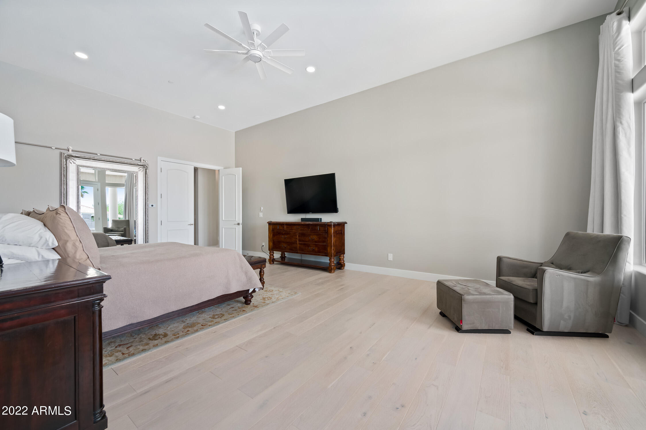 10651 East Cactus Road Scottsdale, AZ 85259 - Photo 32 of 59 ocupix-10651ecr-19