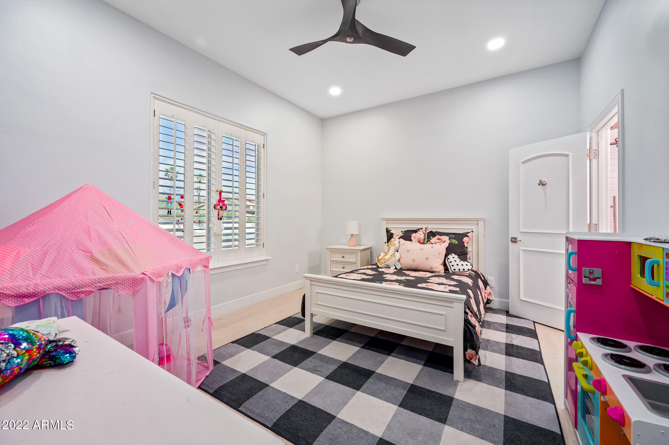 10651 East Cactus Road Scottsdale, AZ 85259 - Photo 44 of 59 ocupix-10651ecr-37