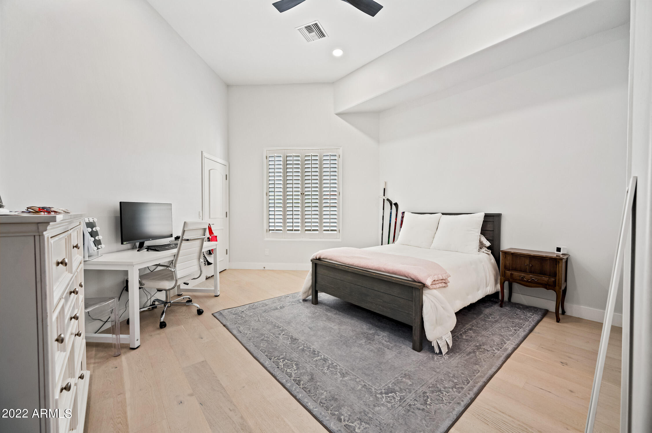10651 East Cactus Road Scottsdale, AZ 85259 - Photo 47 of 59 ocupix-10651ecr-44