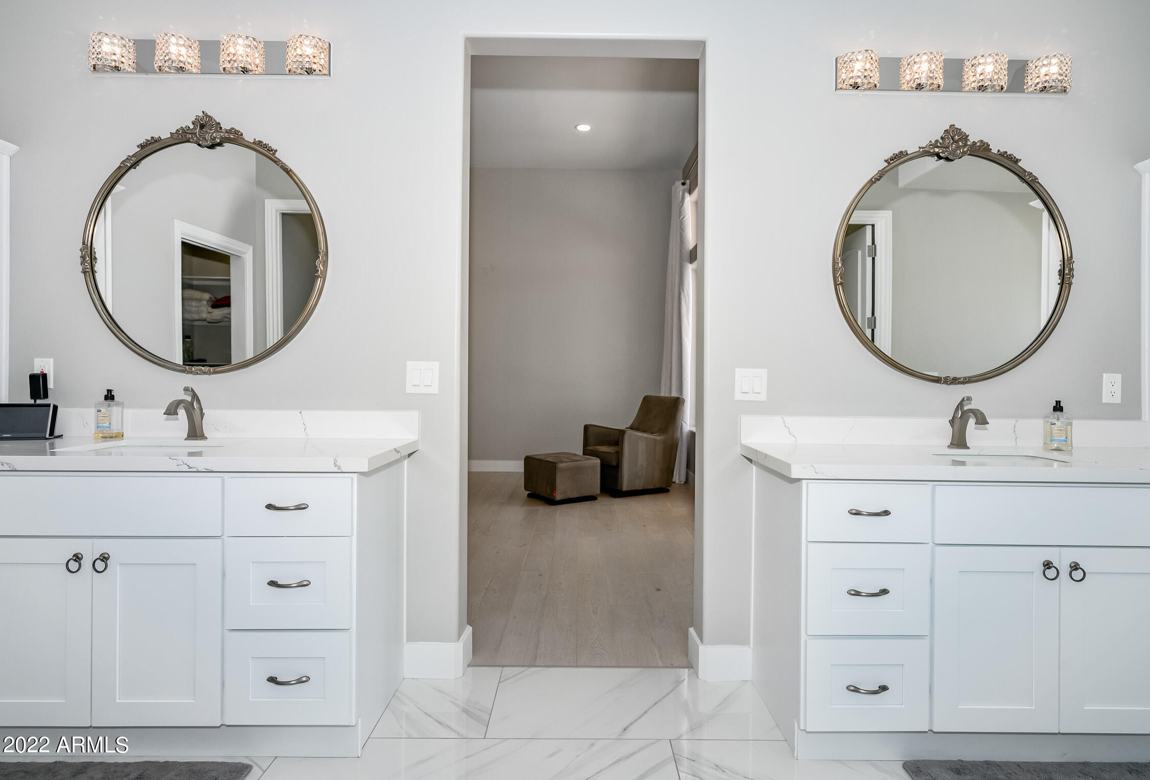 10651 East Cactus Road Scottsdale, AZ 85259 - Photo 5 of 59 ocupix-10651ECR-24