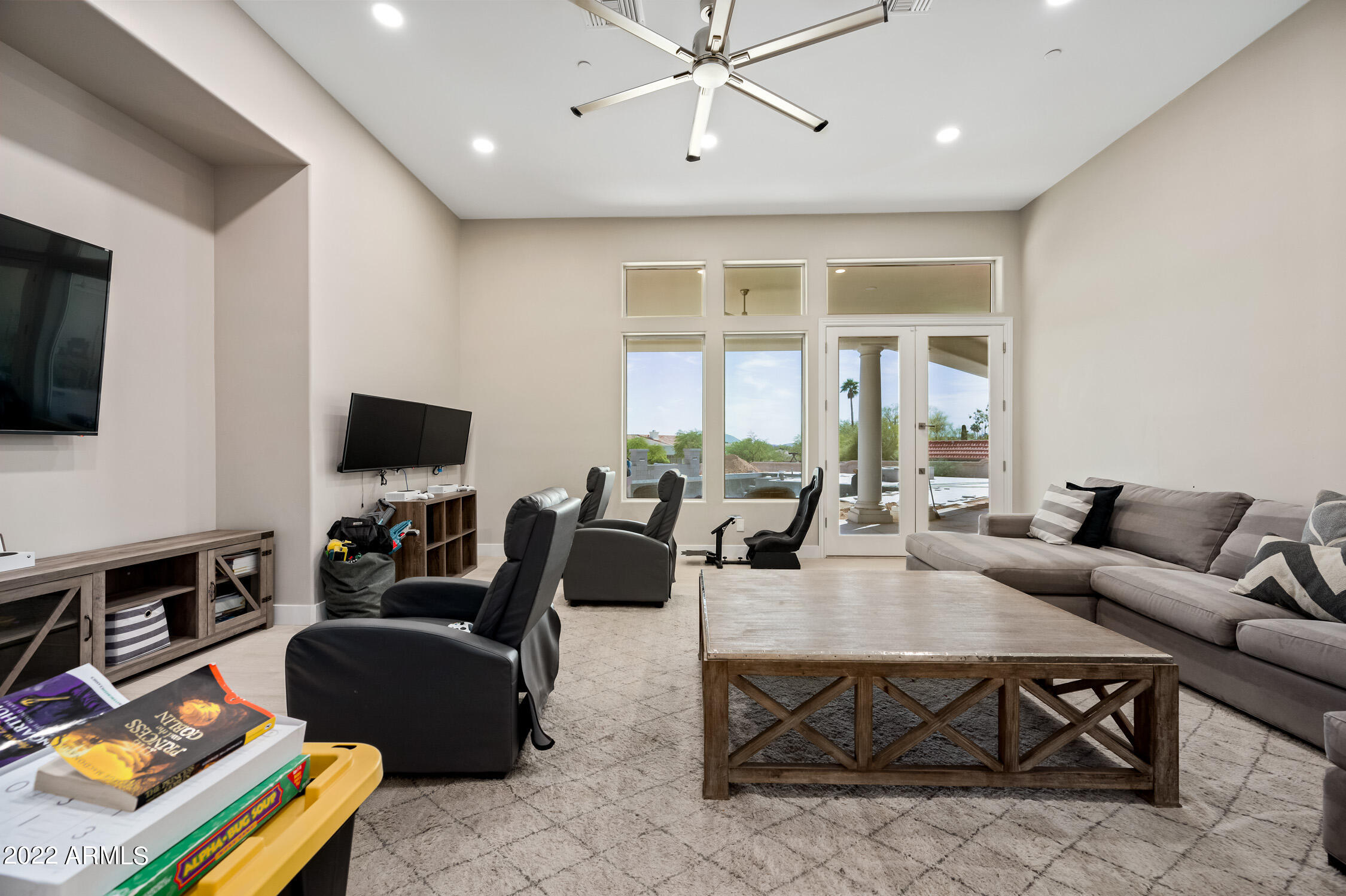 10651 East Cactus Road Scottsdale, AZ 85259 - Photo 7 of 59 ocupix-10651ECR-35