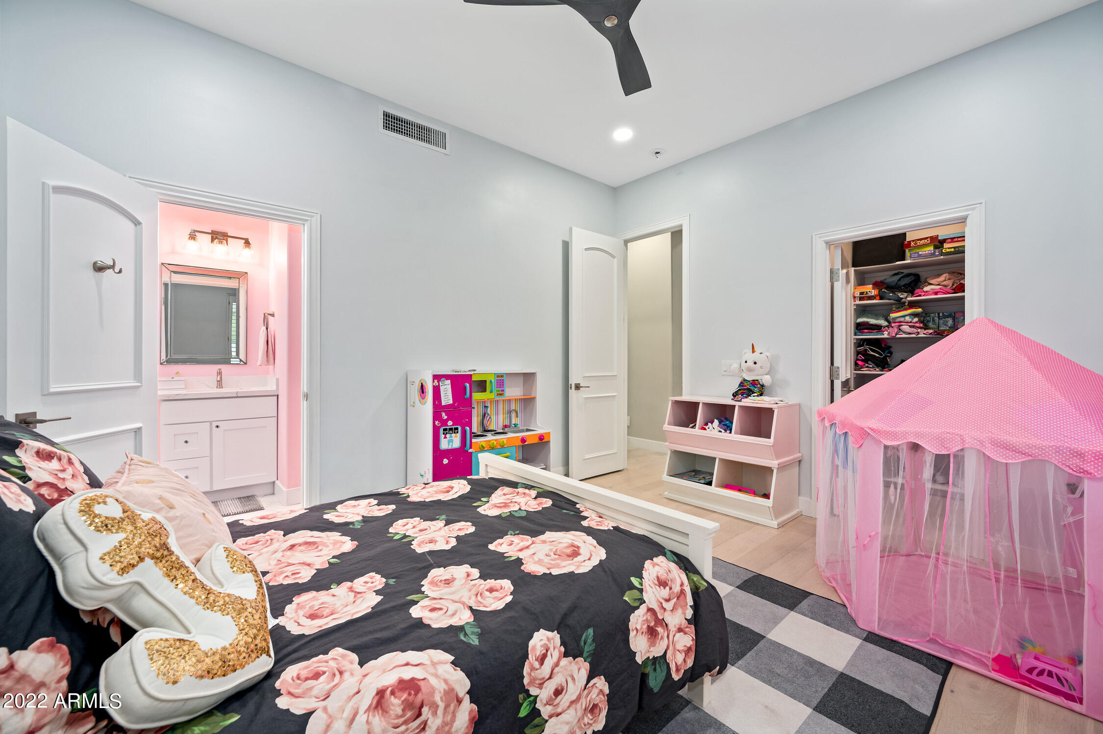 10651 East Cactus Road Scottsdale, AZ 85259 - Photo 8 of 59 ocupix-10651ECR-38
