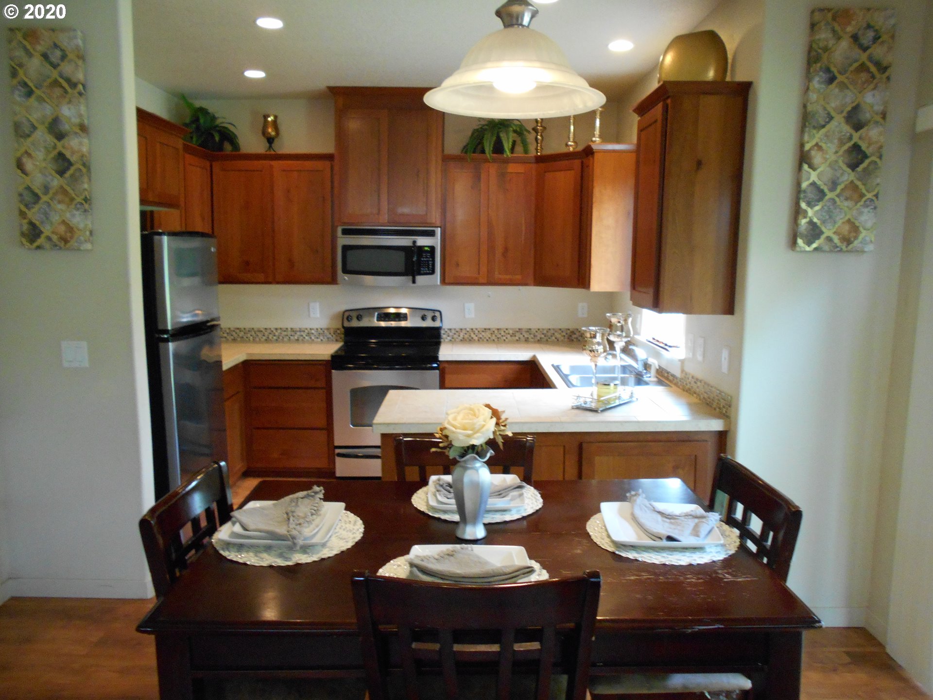489 Raber Road Eugene, OR 97402 - Photo 13 of 27 Gallery Image 13
