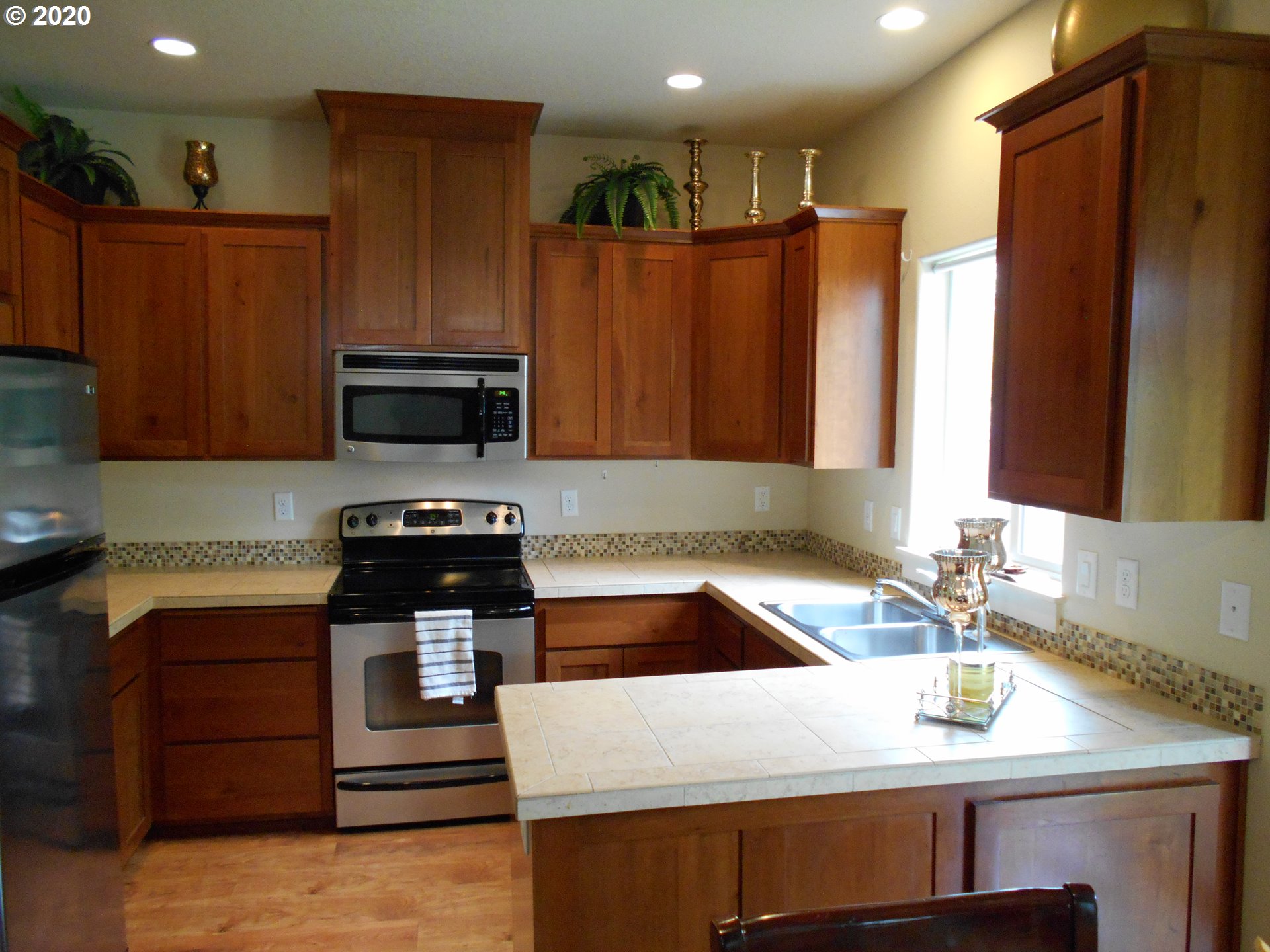 489 Raber Road Eugene, OR 97402 - Photo 14 of 27 Gallery Image 14
