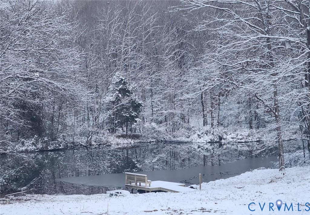 6329 Orchard Road New Kent, VA 23124 - Photo 3 of 25 a close view of a sink