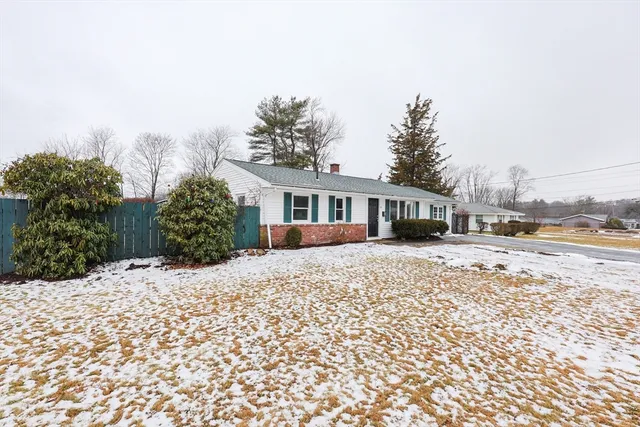 $449,900 | 6 Fay Road, Brockton, MA 02302