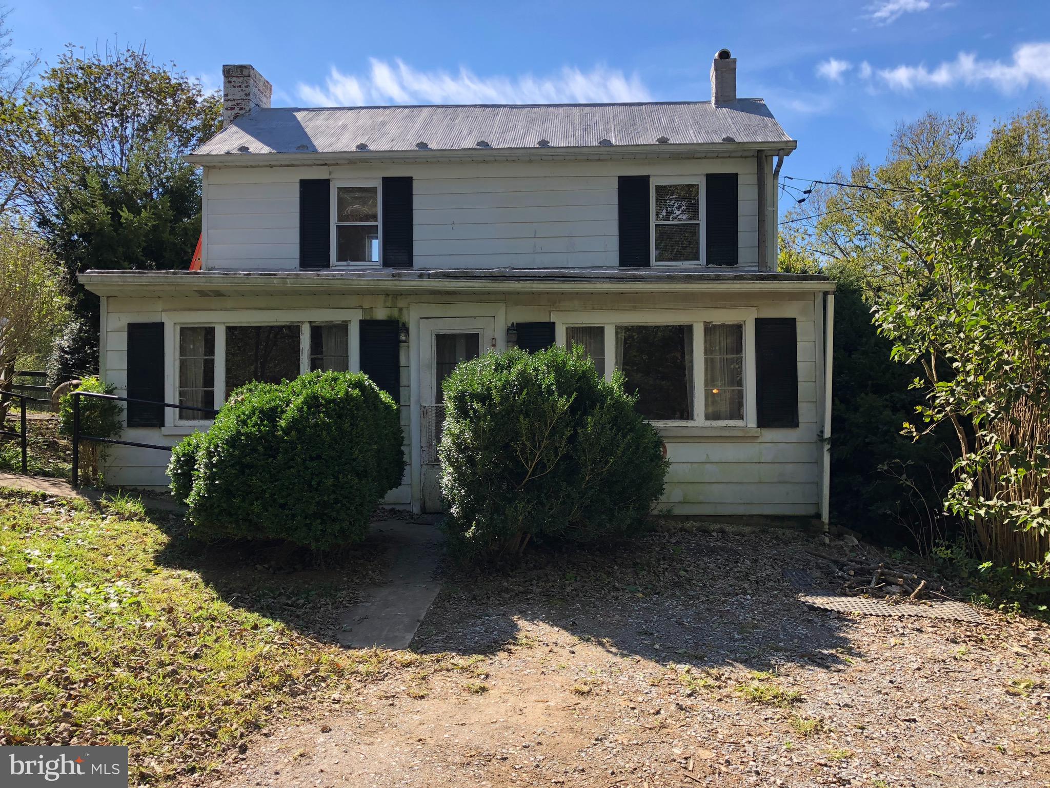 15445 Dellinger Road Williamsport, MD 21795 - Photo 1 of 27 Exterior (Front)