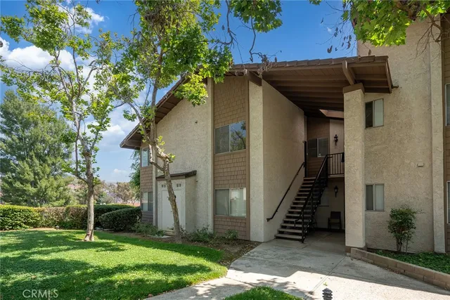 $538,000 | 901 Golden Springs Drive, Unit D13, Diamond Bar, CA 91765