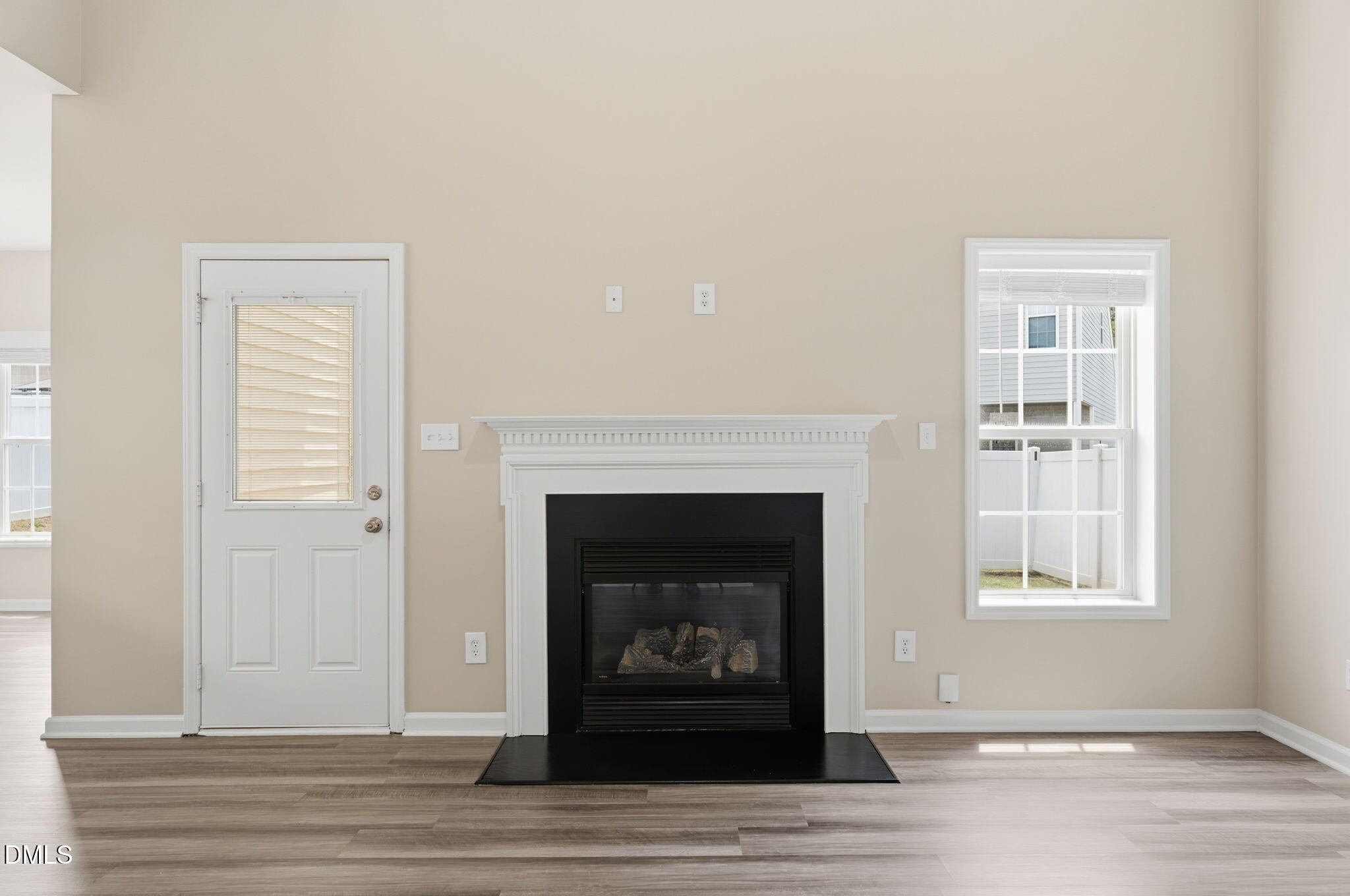 2708 Red Ruby Lane Raleigh, NC 27610 - Photo 4 of 25 004_ListerPros
