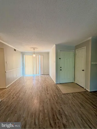 $3,000 | 1541 Lincoln Way, Unit 204, McLean, VA 22102