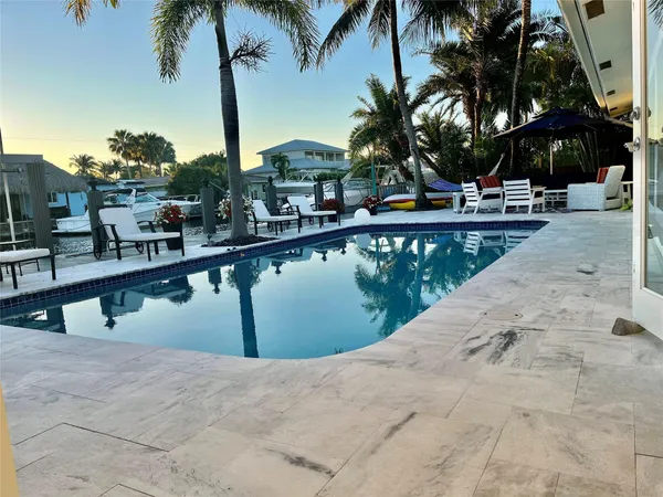 $1,050,000 | 380 Southeast 12th Avenue, Pompano Beach, FL 33060
