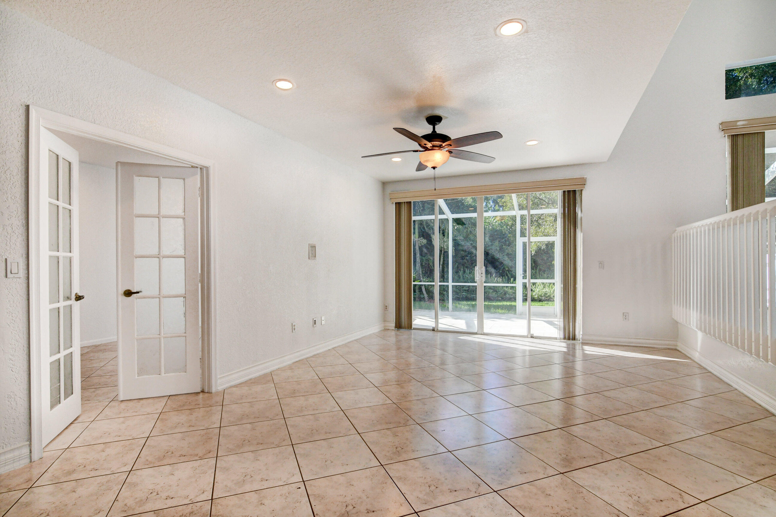 7546 Ridgefield Lane Lake Worth, FL 33467 - Photo 12 of 49 24_dsc_7242_3_4_5_6