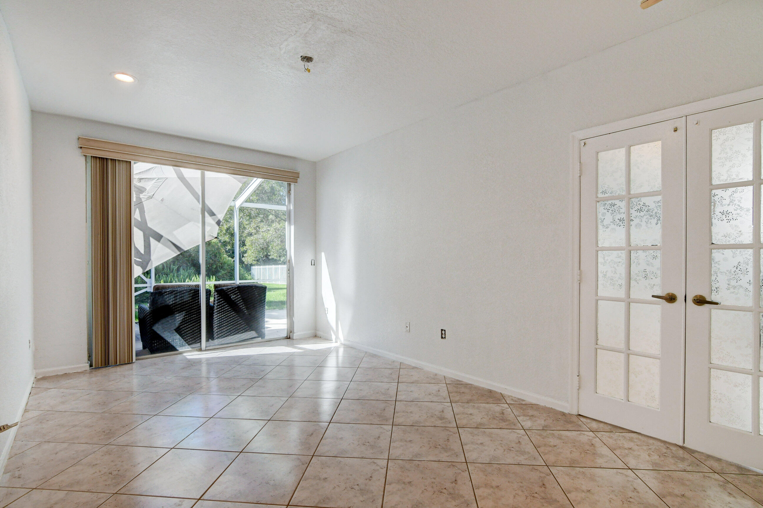 7546 Ridgefield Lane Lake Worth, FL 33467 - Photo 20 of 49 33_dsc_7312_3_4_5_6