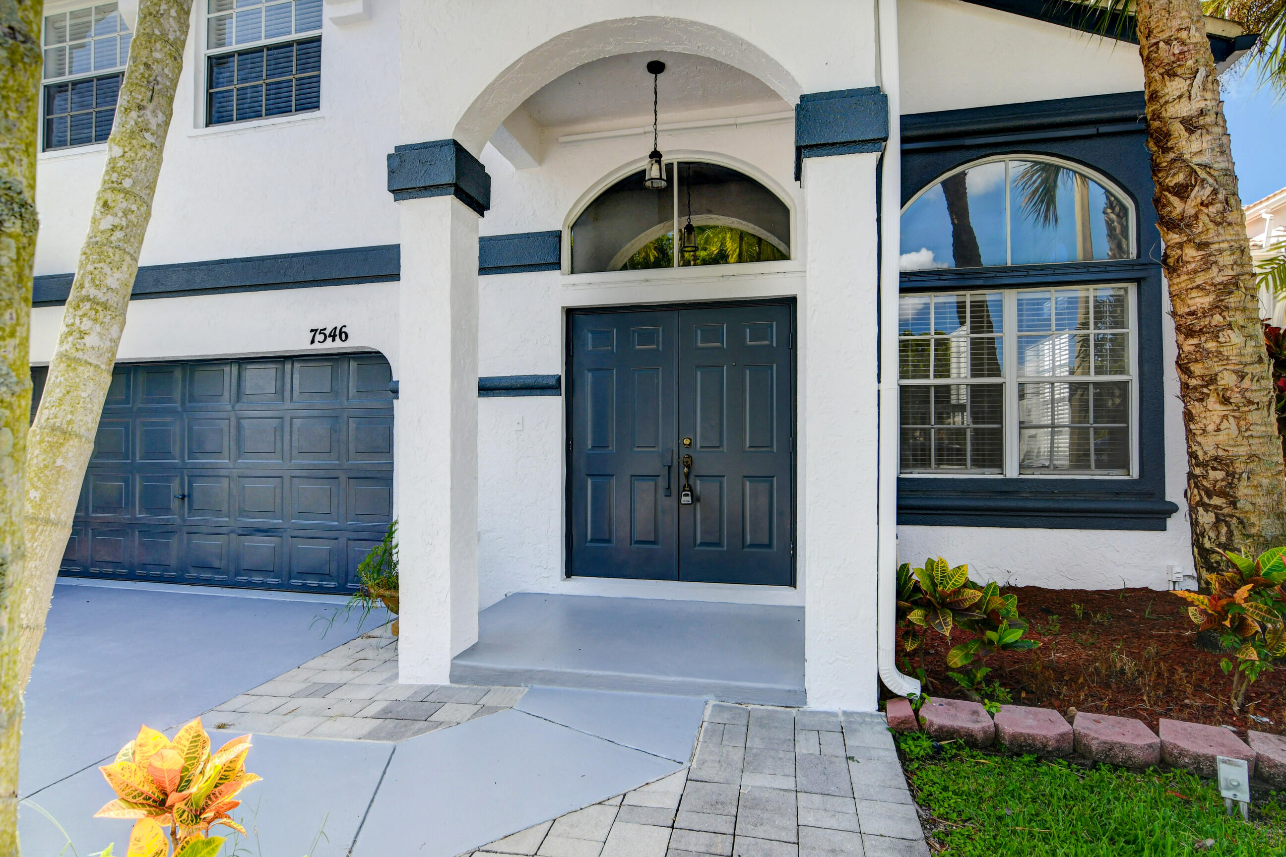 7546 Ridgefield Lane Lake Worth, FL 33467 - Photo 2 of 49 05_dsc_7692_3_4_5_6