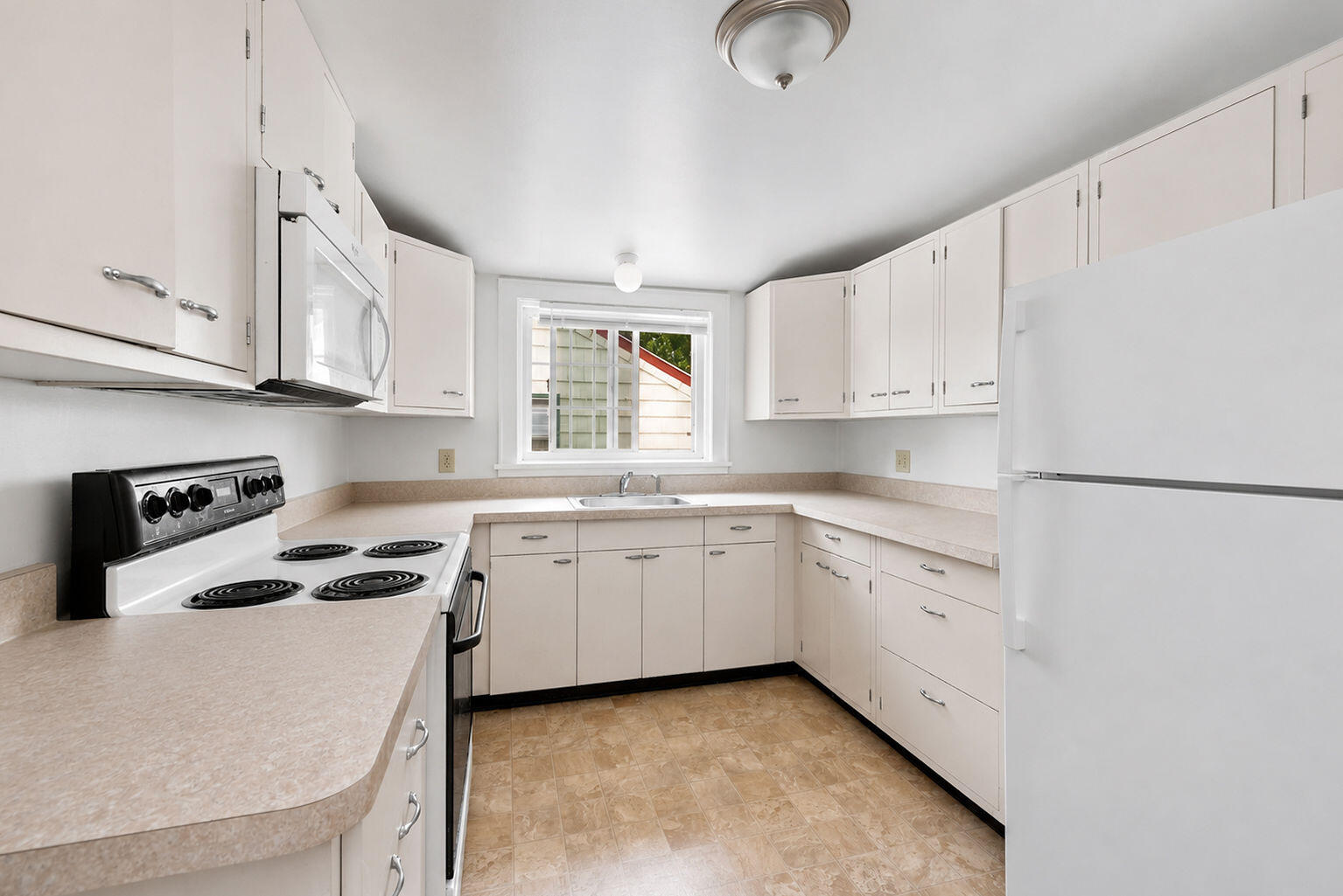 1615 East Beverly Road, Unit 1615A Shorewood, WI 53211 - Photo 12 of 17 Unit 2 Kitchen