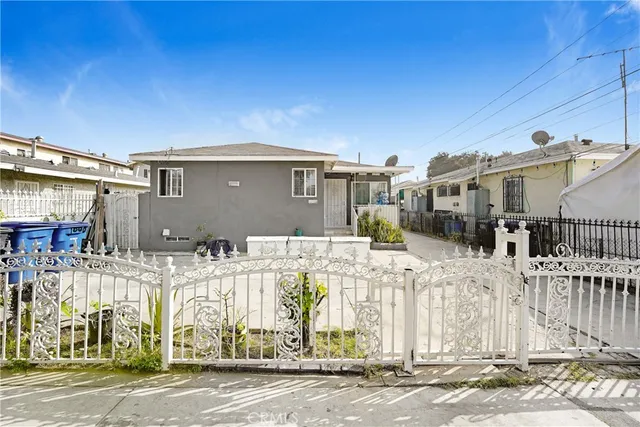 $814,999 | 1000 South Gage Avenue, East Los Angeles, CA 90023