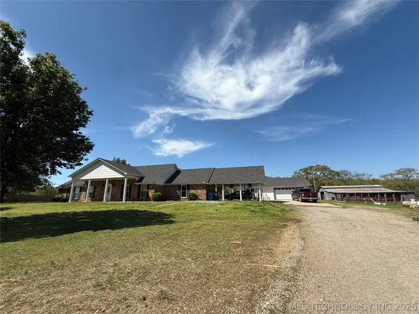 $549,999 | 466774 East 1070th Road, Sallisaw, OK 74955