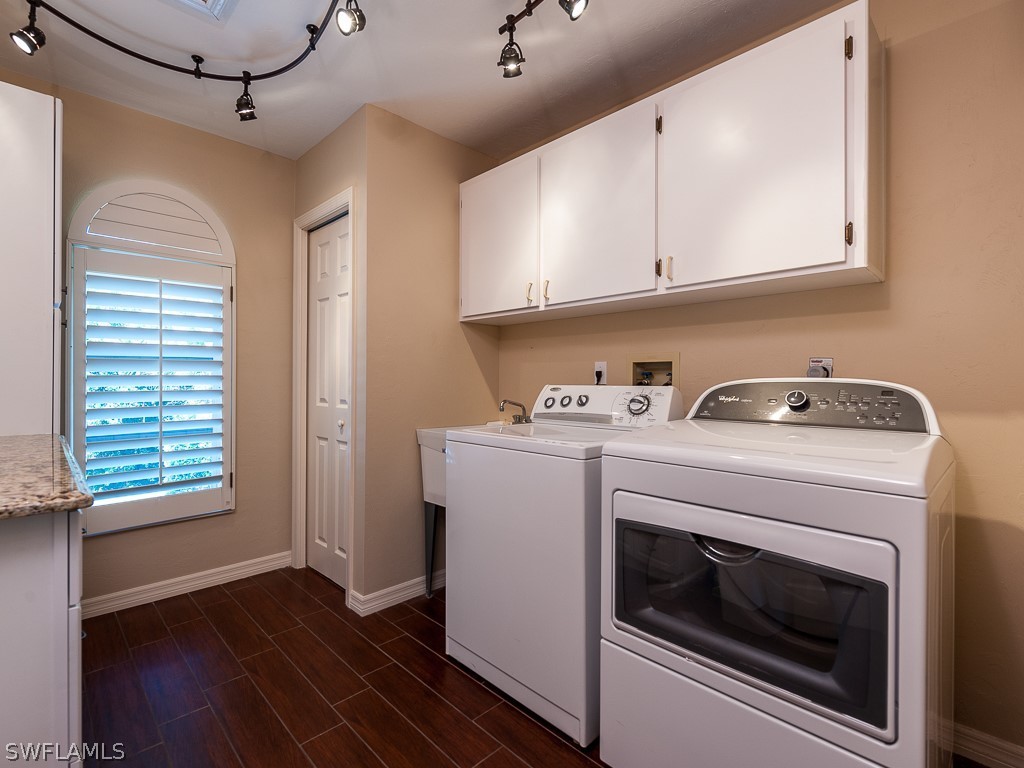 4791 Rue Helene Sanibel, FL 33957 - Photo 22 of 35 Gallery Image 22
