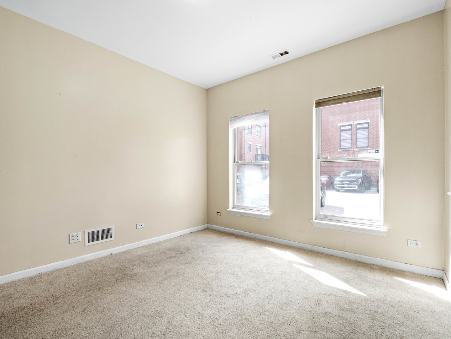 1500 South Halsted Street, Unit 1A Chicago, IL 60607 - Photo 9 of 17