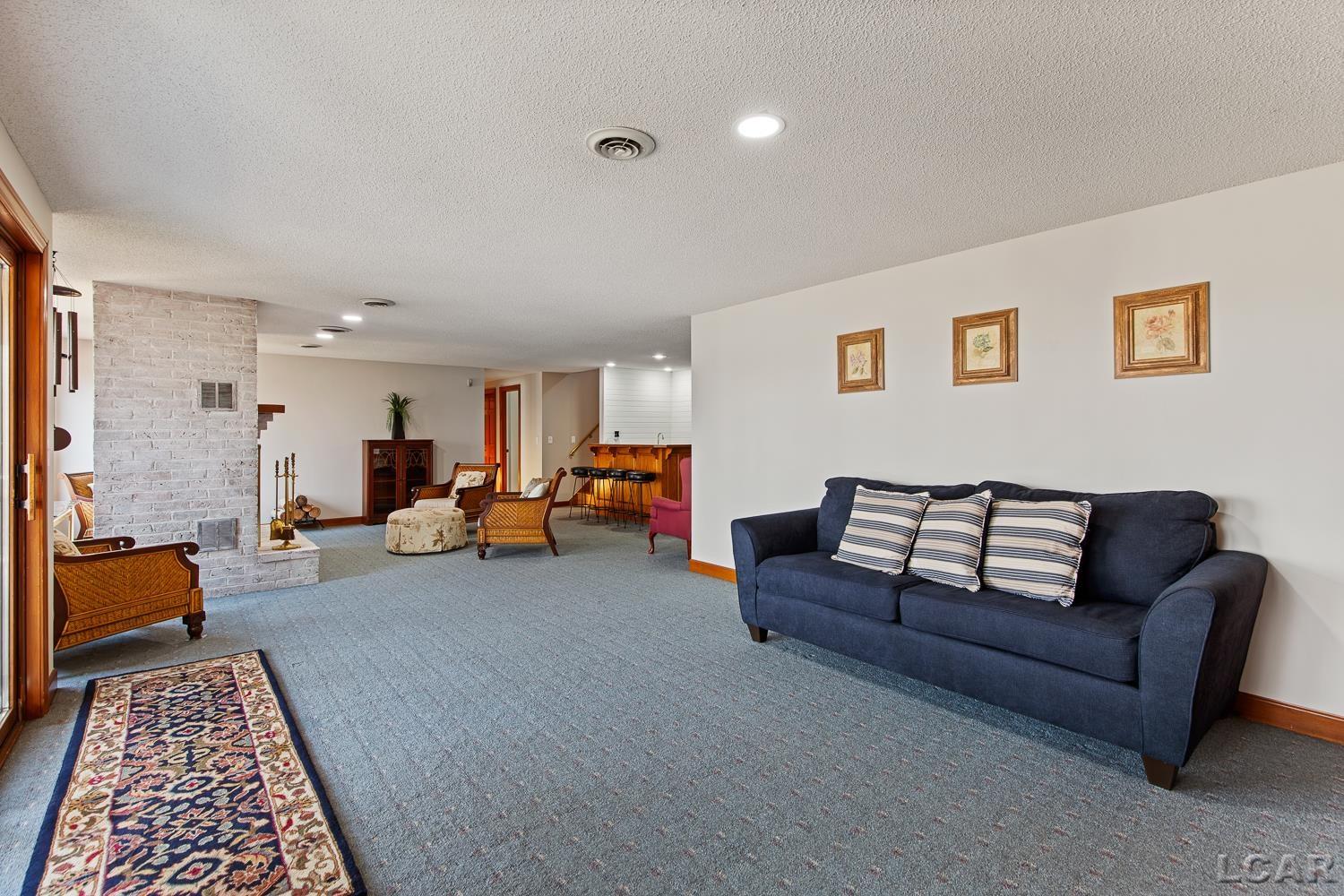 669 Stonecrest Adrian, MI 49221 - Photo 39 of 72 50168808-bcaf19d6-9520-4937-9018-fbd4ef7be80f.JPG