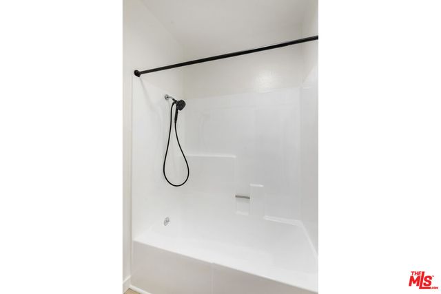 $455,000 | 8641 Glenoaks Boulevard, Unit 204, Sun Valley, CA 91352