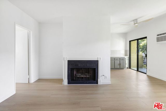 $455,000 | 8641 Glenoaks Boulevard, Unit 204, Sun Valley, CA 91352