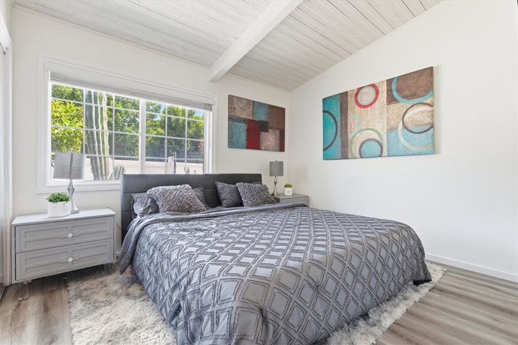 7959 Bothwell Road Reseda, CA 91335 - Photo 21 of 59