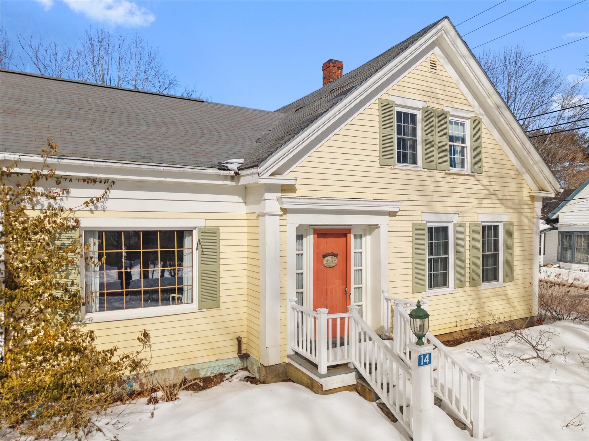 02-14 Oak St