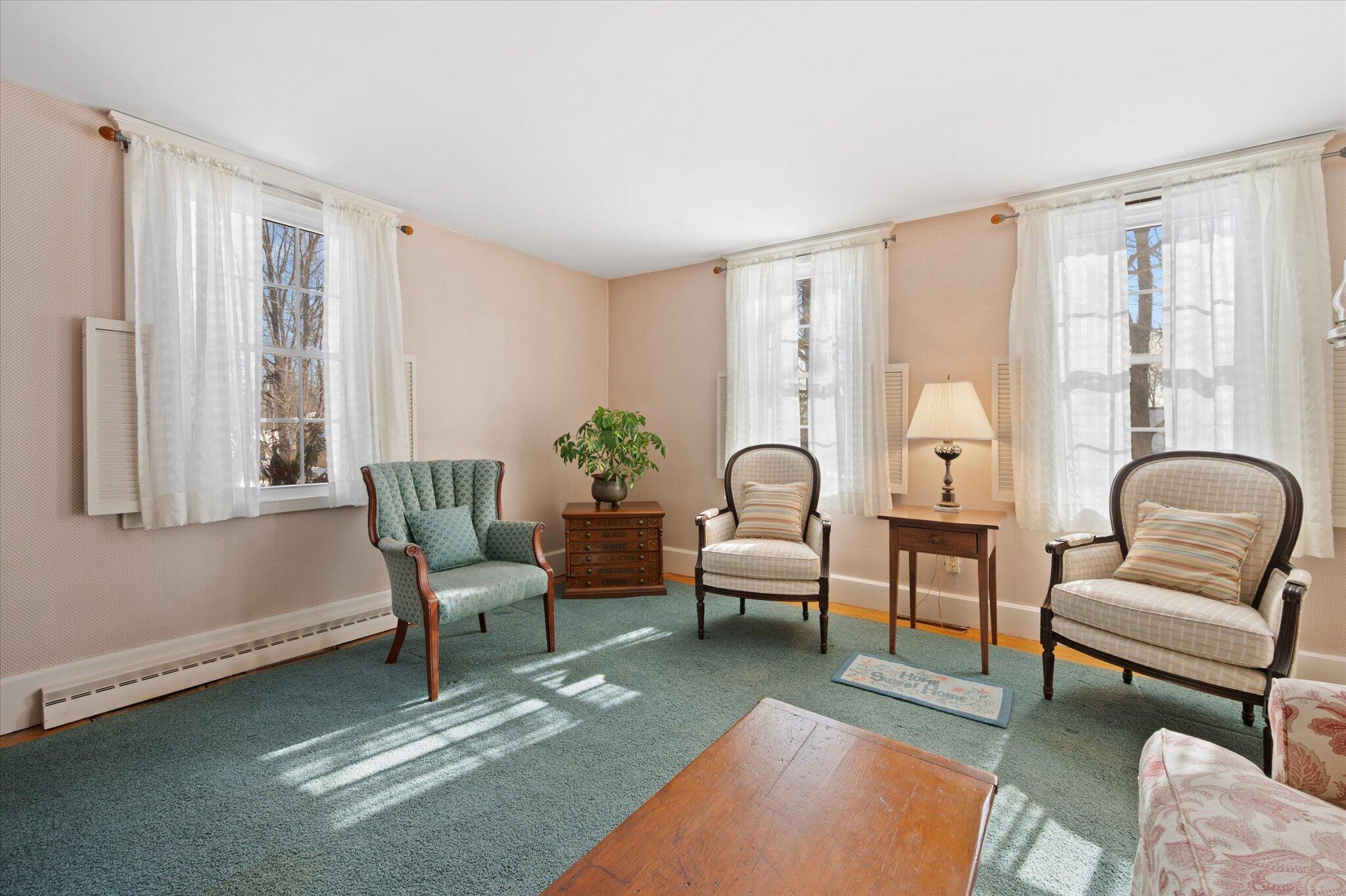 14 Oak Street Bucksport, ME 04416 - Photo 13 of 58 17-Family Room