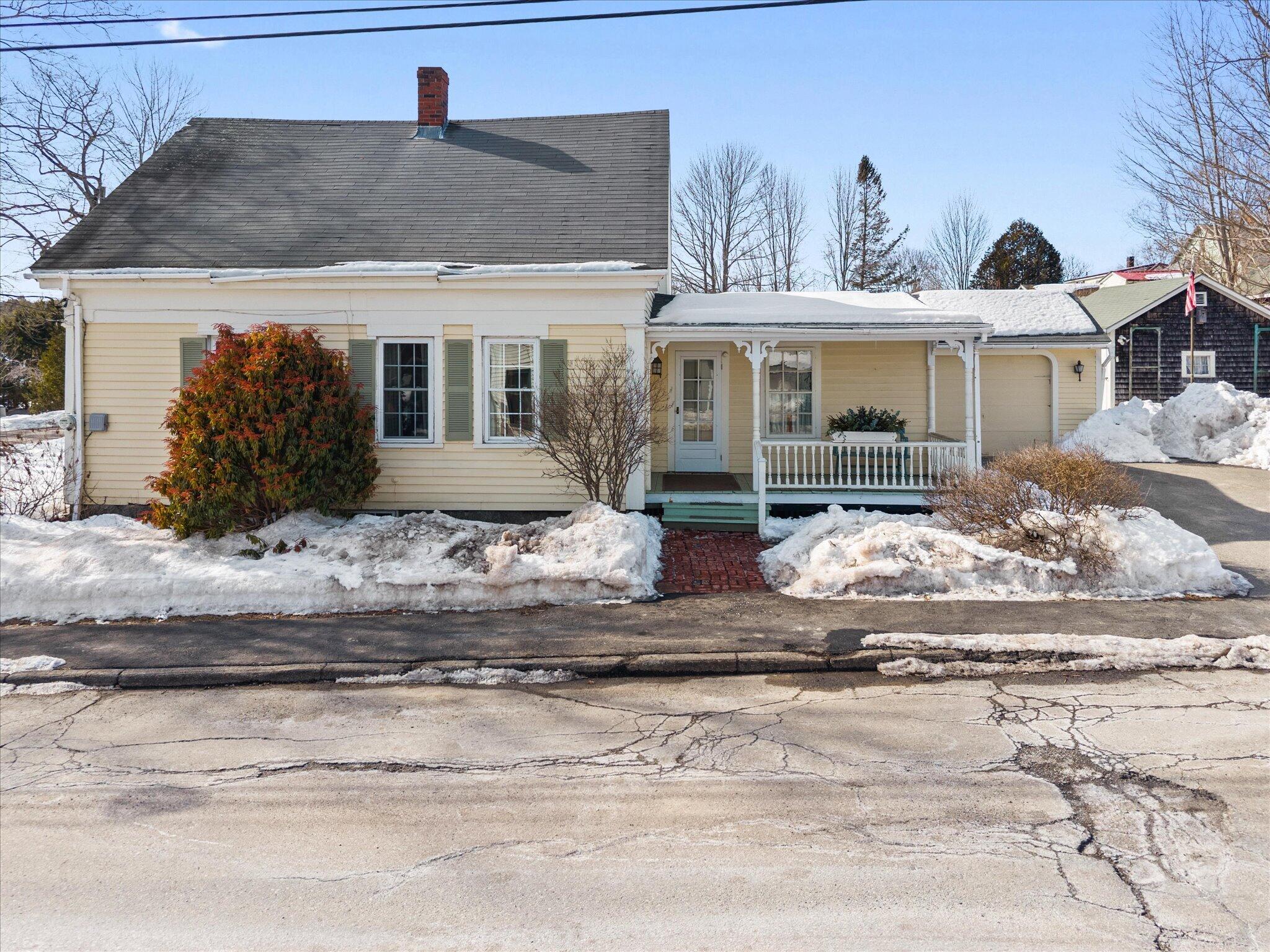 14 Oak Street Bucksport, ME 04416 - Photo 49 of 58 49-14 Oak St
