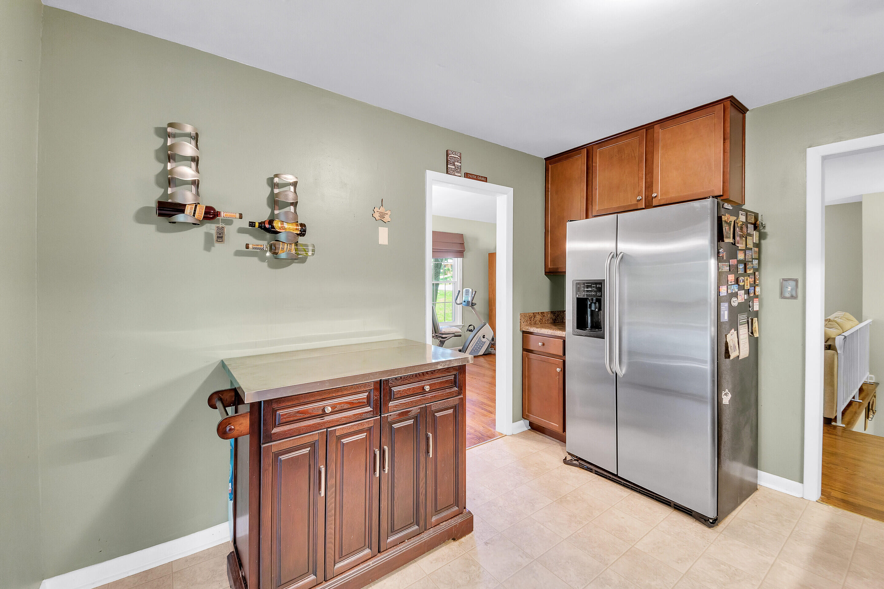 3514 Meadowlark Road Roanoke, VA 24018 - Photo 8 of 28 10_3514_Meadowlark_rd10_mls
