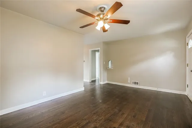 $1,805 | 3101 Northeast 56th Street, Kansas City, MO 64119