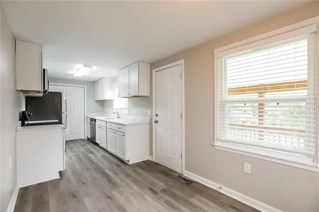 $1,805 | 3101 Northeast 56th Street, Kansas City, MO 64119